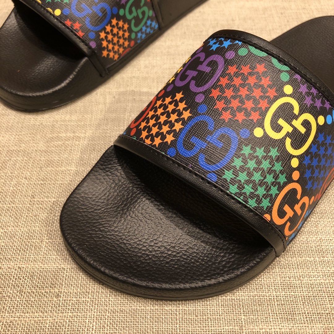 Gucci Slippers 23 - vstockx