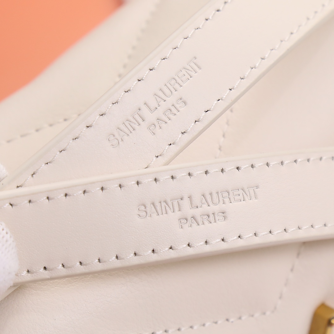 Handbags SAINT LAURENT 494699 size 25  17  9 cm - vstockx