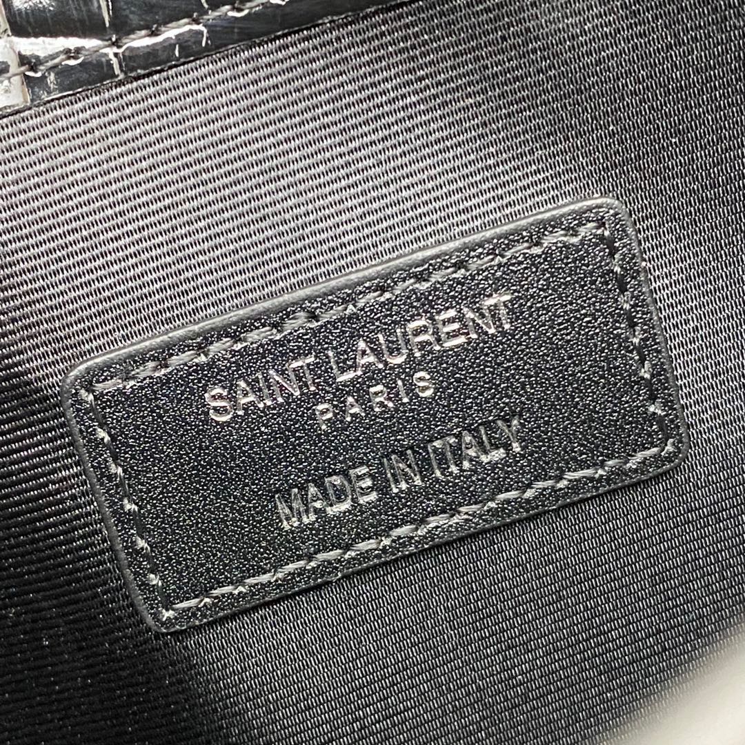 Handbags SAINT LAURENT 565739 size 27x16x2 cm - vstockx
