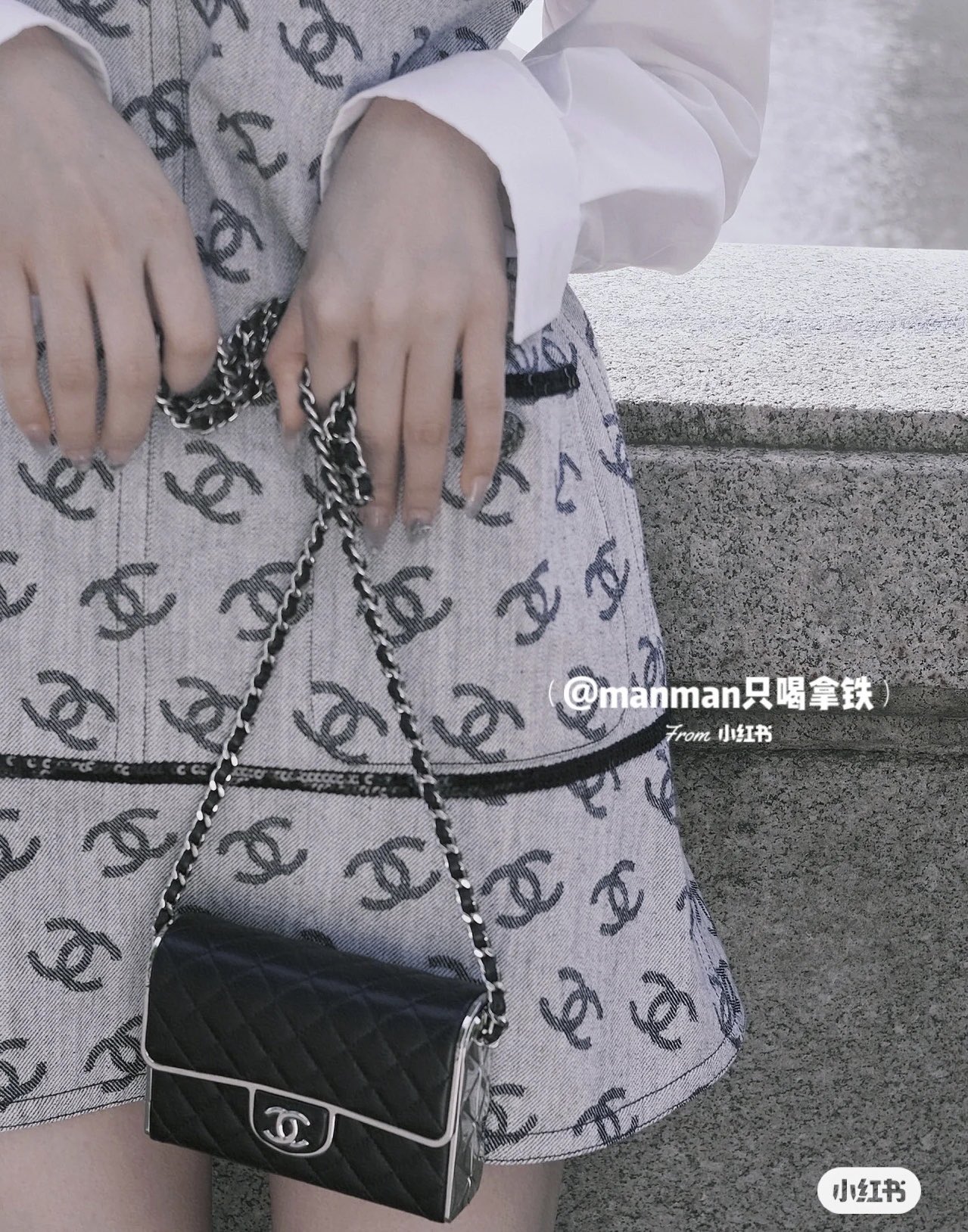 Handbag Chanel size 9*13*4 *cm - vstockx