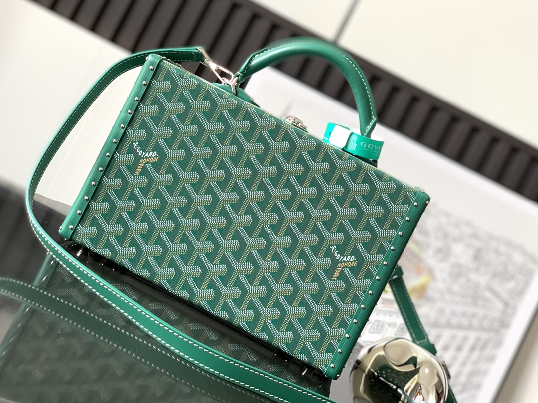 Handbags Goyard Grand Htel 8018 size:17*7.7*24.5 cm - vstockx