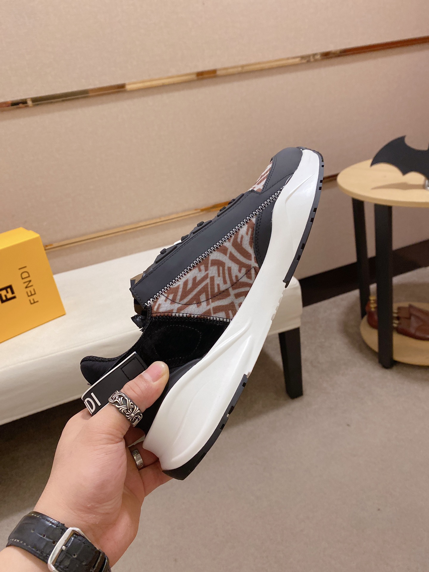 Fendi Flow Ff Sneakers 19 - vstockx