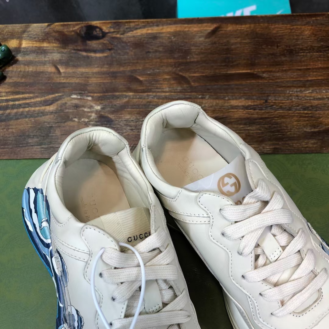 Gucci Rhyton sneaker 32 - vstockx