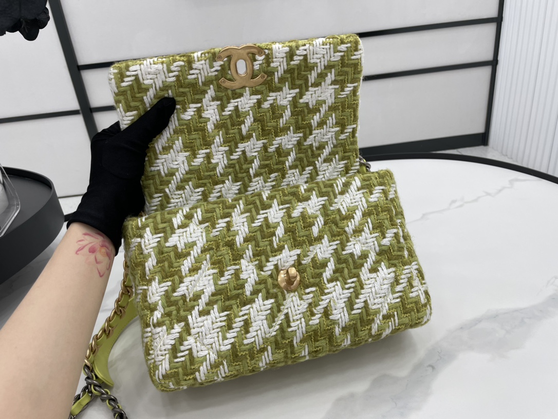 Handbag Chanel AS1160 size 26 cm - vstockx