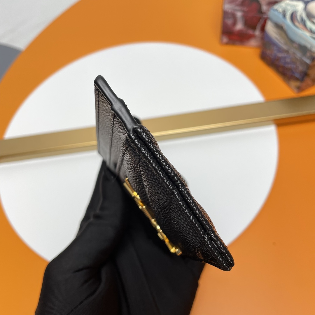 Handbags SAINT LAURENT 423291 size 10x7.5x0.5 cm - vstockx