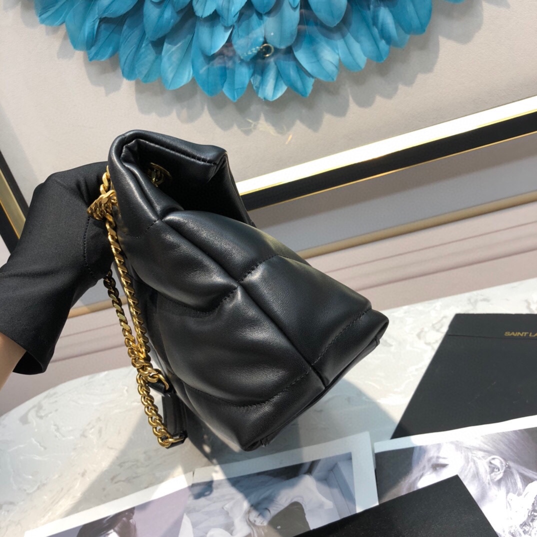 Handbags SAINT LAURENT 577476 size 29x17x11 cm - vstockx