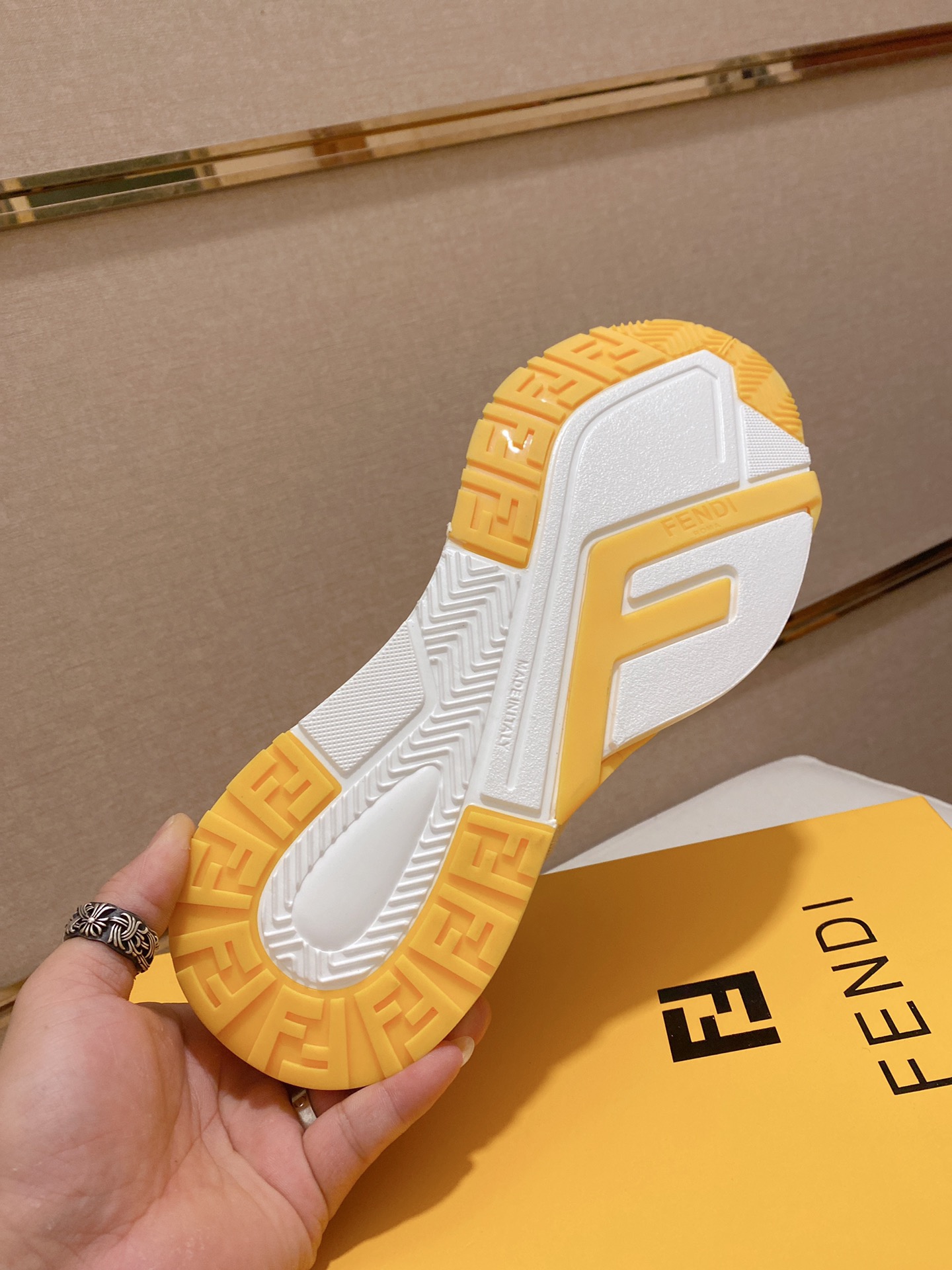 Fendi Flow Ff Sneakers 21 - vstockx
