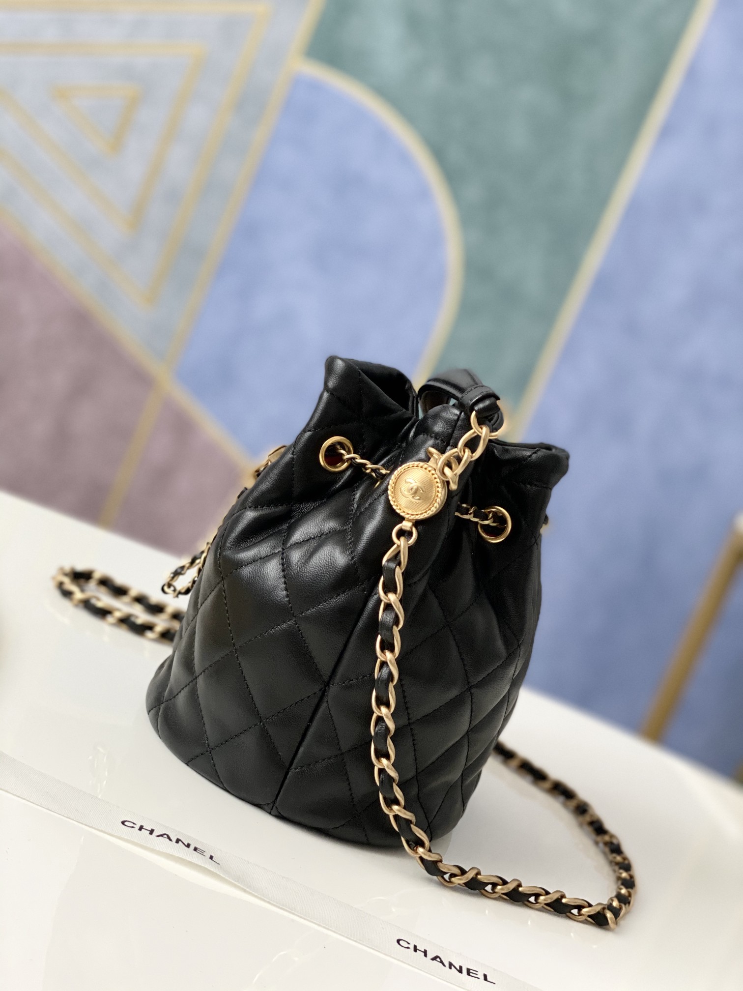 Handbag Chanel 2057 size 20*23*13 cm - vstockx