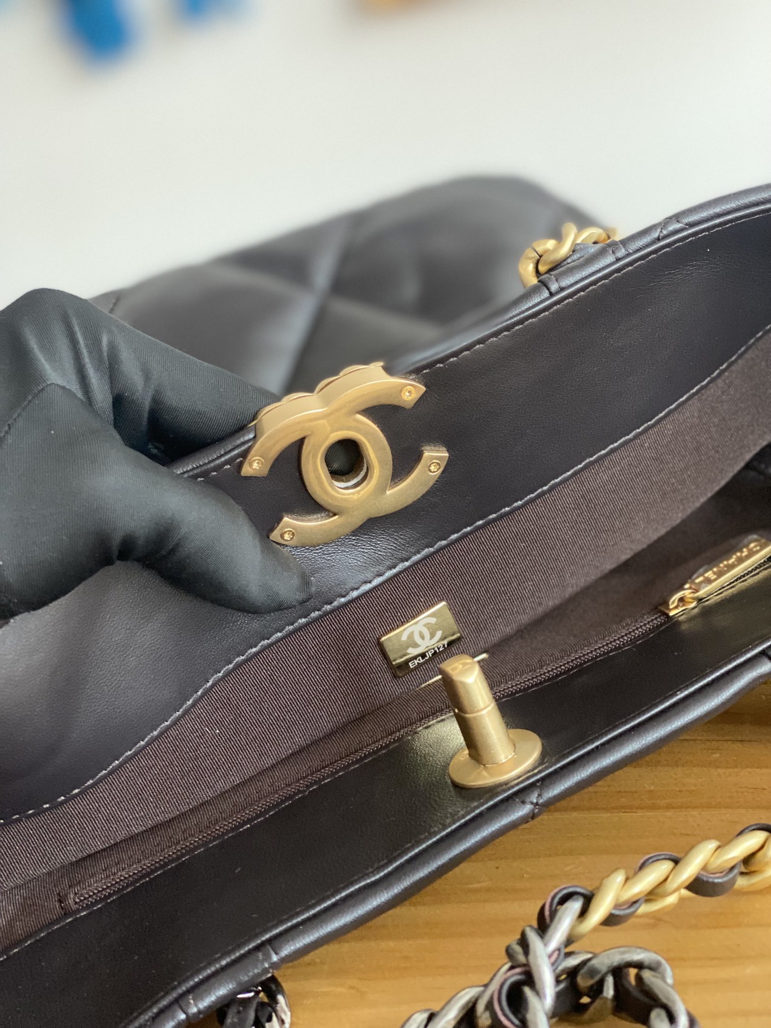 Handbag Chanel AS3519 size 30*37*10 cm - vstockx