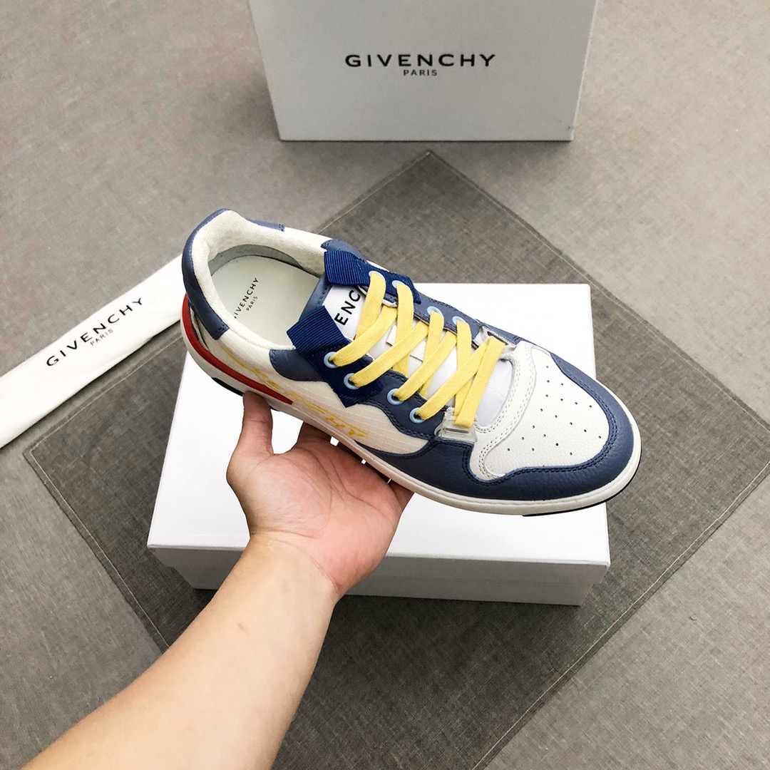 Givenchy Wing Sneakers 6 - vstockx