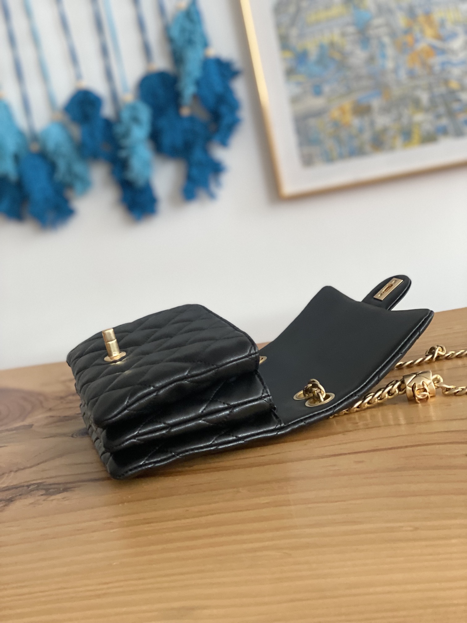 Handbag Chanel AS3393 size 14x22x8 cm - vstockx