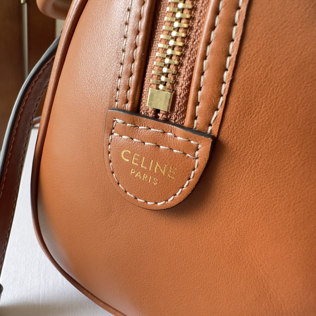 Handbags CELIN 197582 size:19.5  14  7.5 cm - vstockx