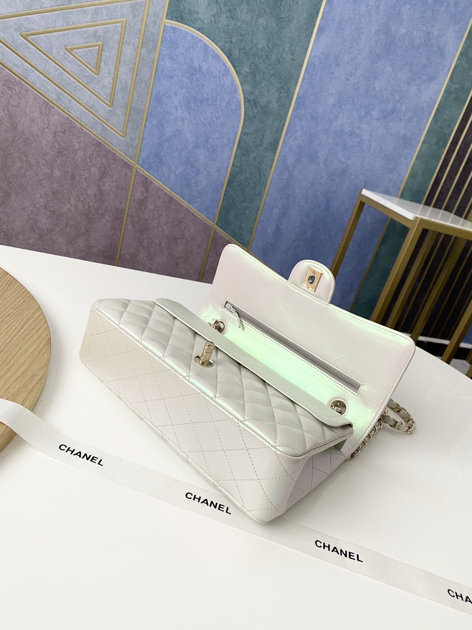 Handbag Chanel 112 size 25.5 15 6 cm - vstockx