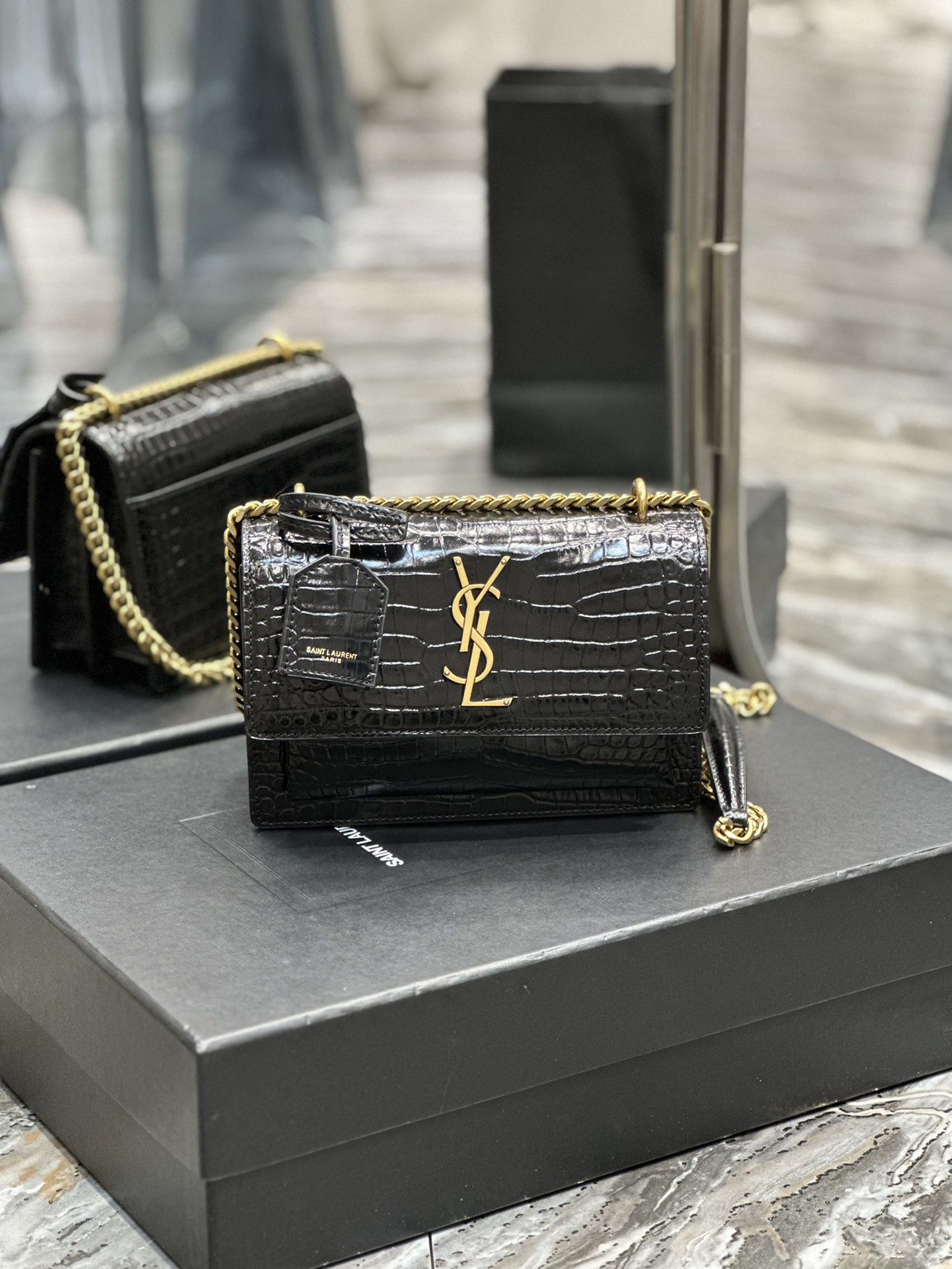Handbags SAINT LAURENT 441972 size 19  13  8 cm - vstockx