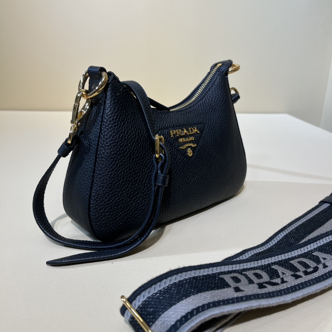 Handbags Prada 1BH193 size:24×18×6 cm - vstockx