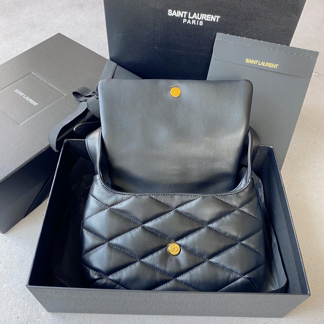 Handbags SAINT LAURENT 698567 size 24 *18 *5.5 cm - vstockx