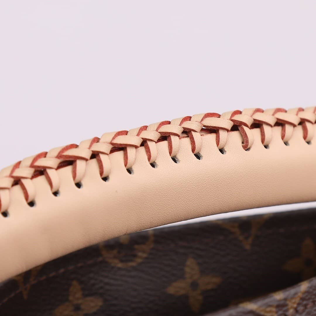 handbag Louis Vuitton M40249 size 43*32*24cm - vstockx