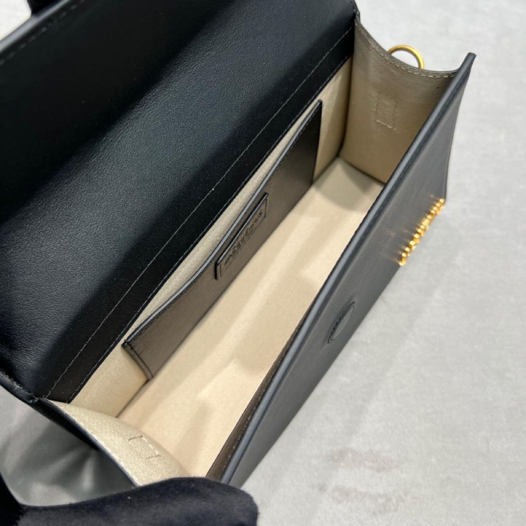 Jacquemus bamnino 2056 Large size: 24x13x7cm Small size: 18x6x7cm - vstockx