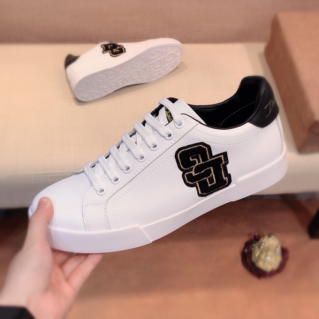 Dolce & Gabbana Low Tops Sneakers 2 - vstockx