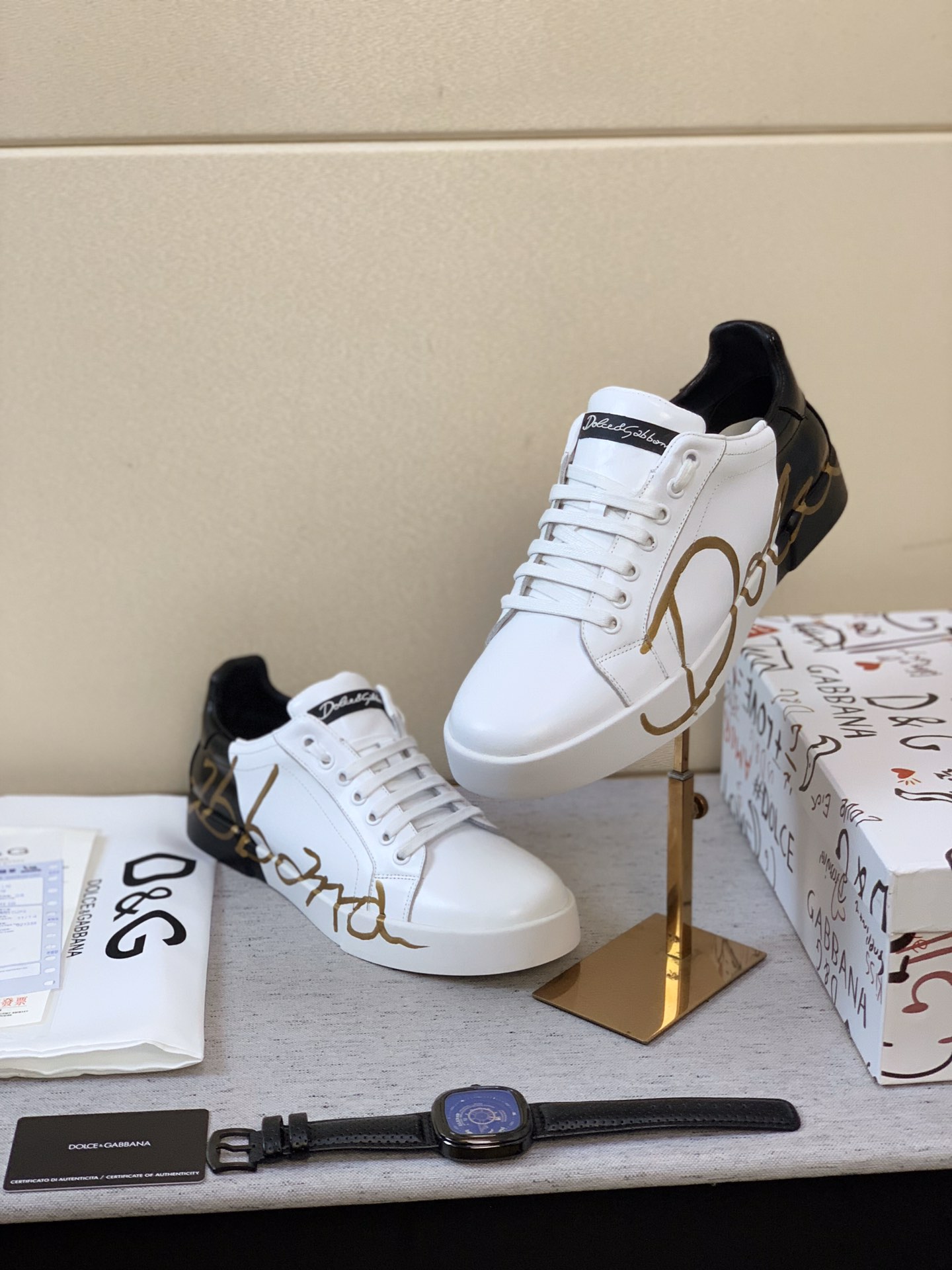 Dolce & Gabbana Low Tops Sneakers 43 - vstockx