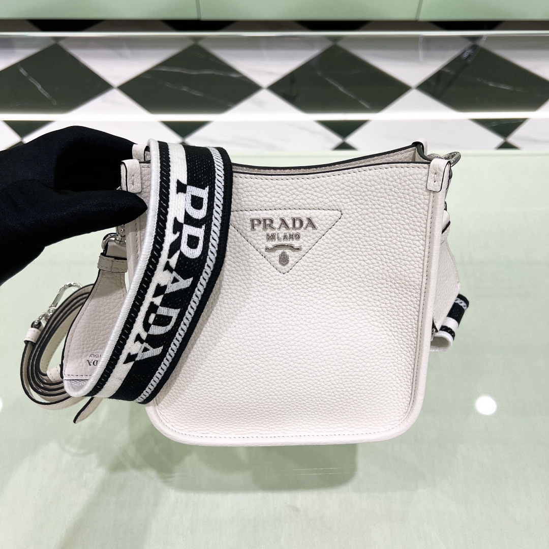 handbags prada 1BH191 size:20*19*6cm - vstockx