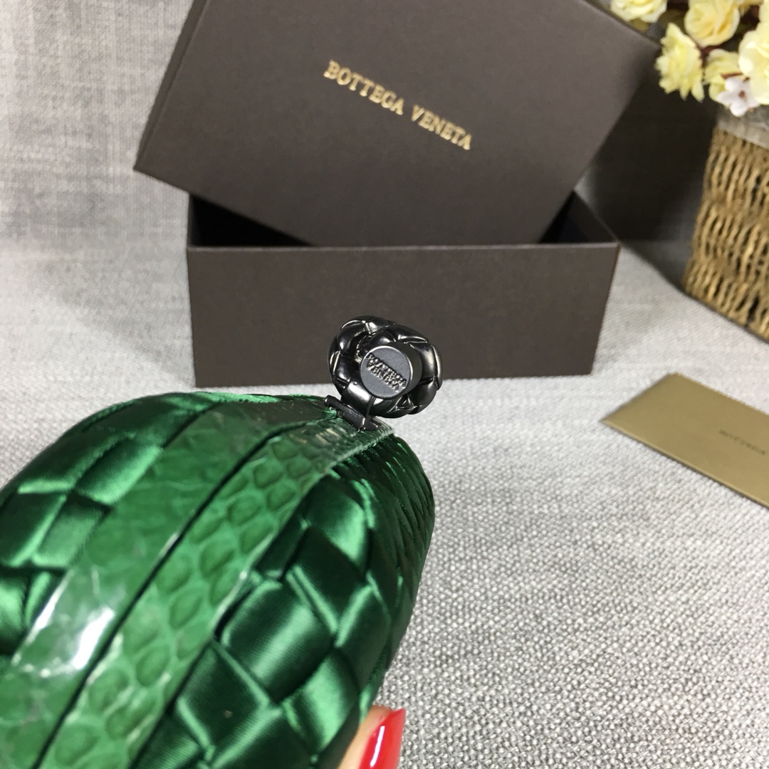handbags Bottega Veneta 8651 size:16.5*10.5*6cm - vstockx