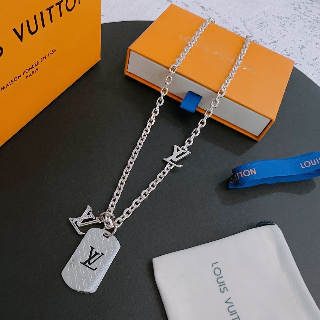 Jewelry Louis Vuitton 377 - vstockx