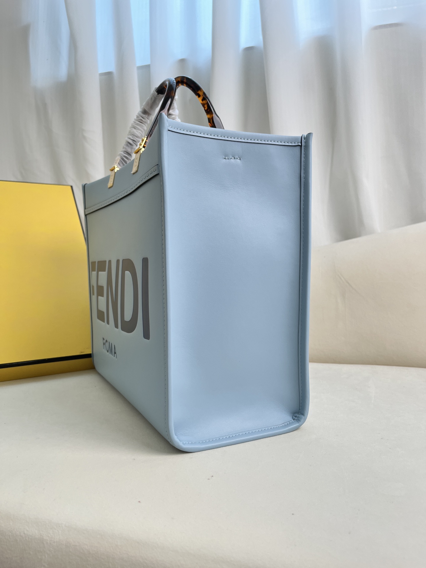 handbags FENDI 877 size:17*35*31 - vstockx