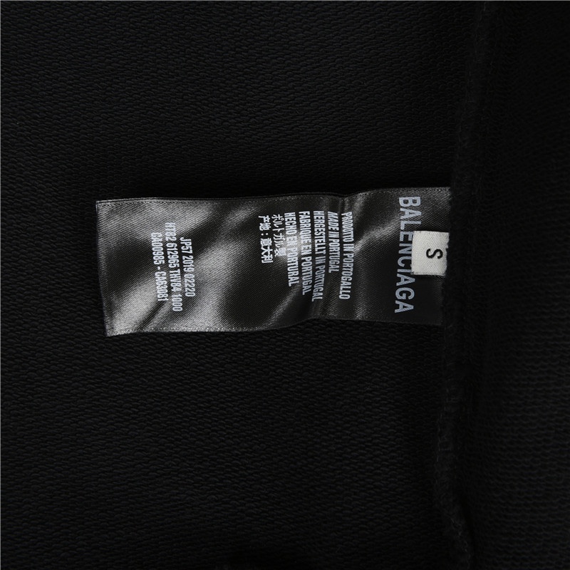 Clothes Balenciaga 401 - vstockx