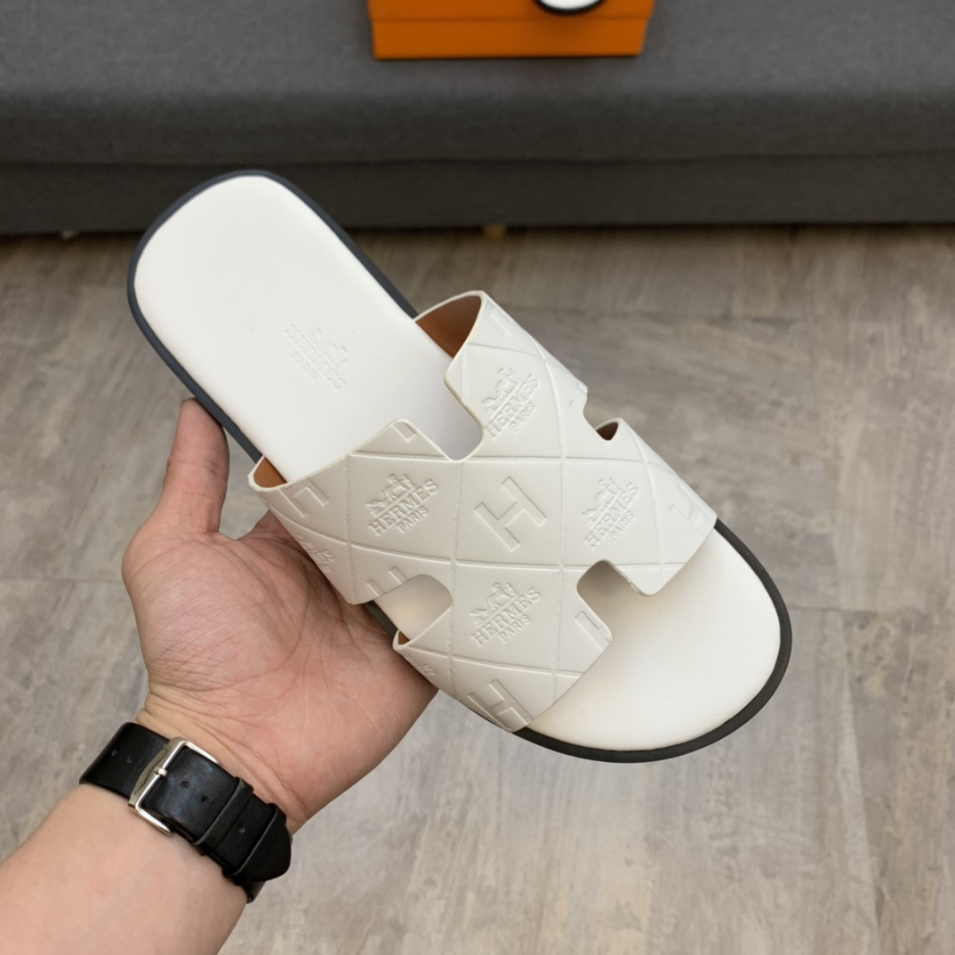 Hermes Sandals 17 - vstockx