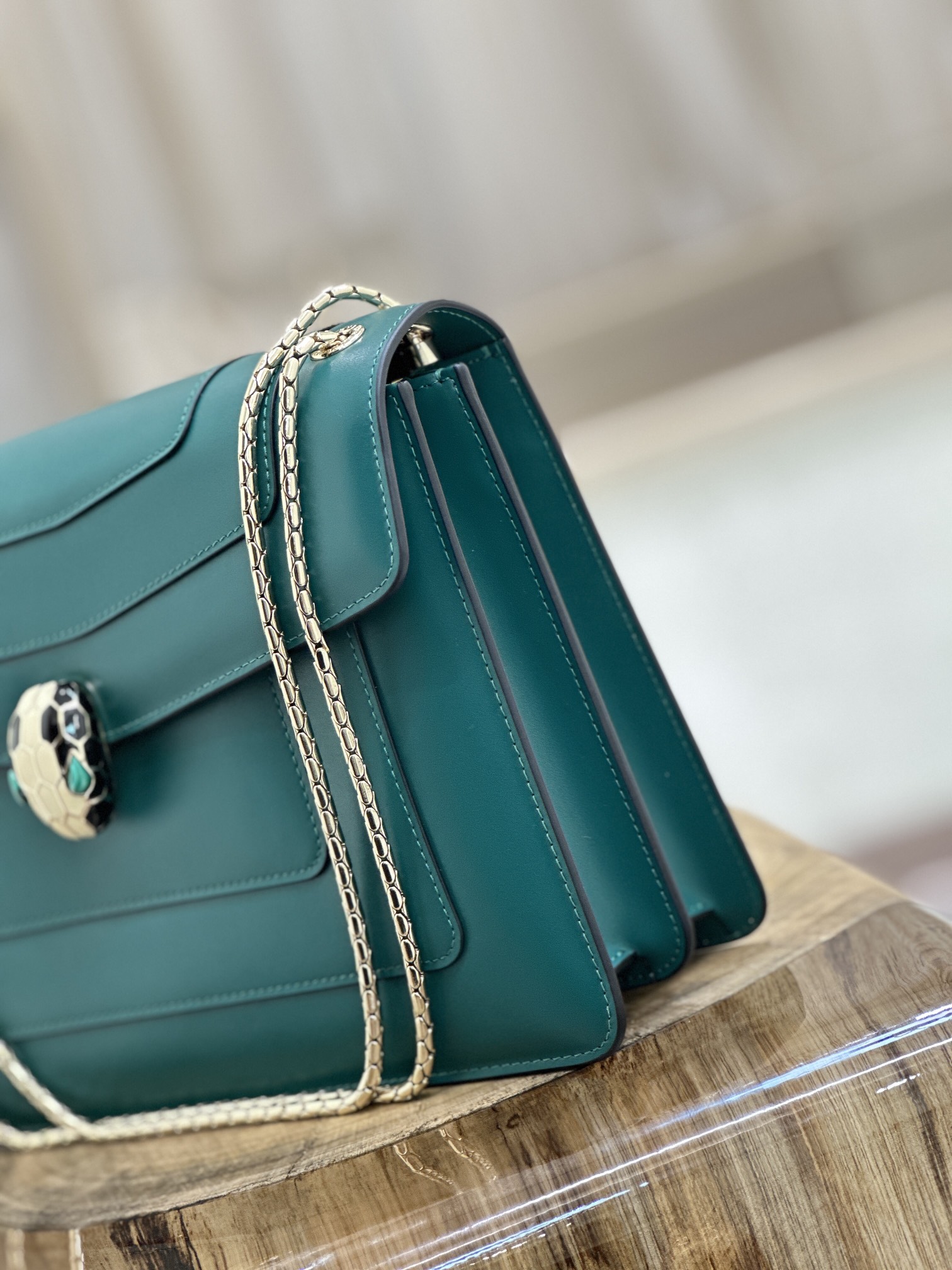 Handbags Bvlgari 35362 size:28*19*8 cm - vstockx