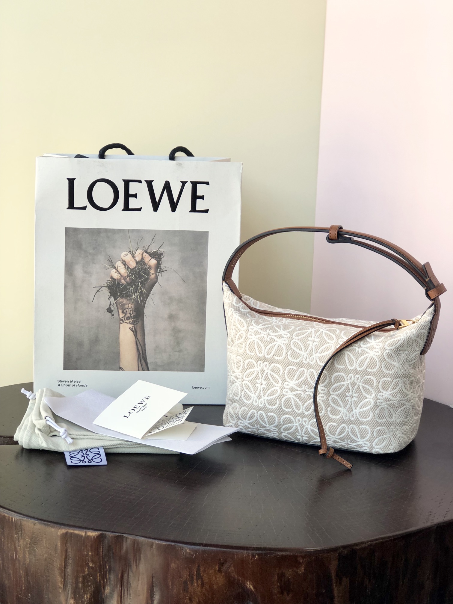 Handbags LOEWE  size:21-12-12.5 cm - vstockx
