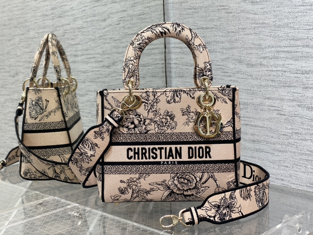 Handbag Dior size 24*11*20 cm - vstockx