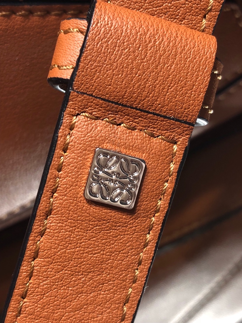 Handbags LOEWE zp size:24*14*11 cm - vstockx