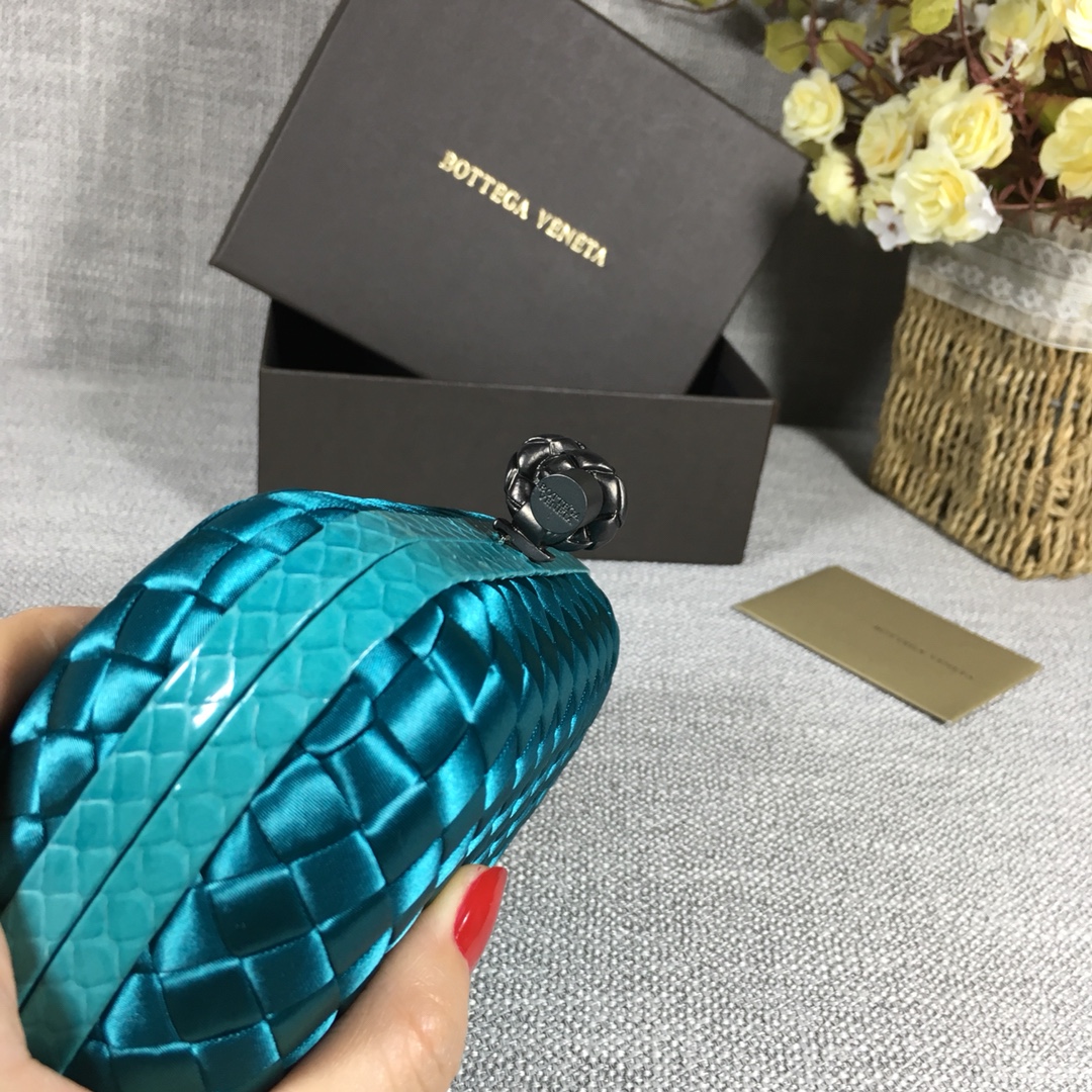 handbags Bottega Veneta 8651 size:16.5*10.5*6cm - vstockx