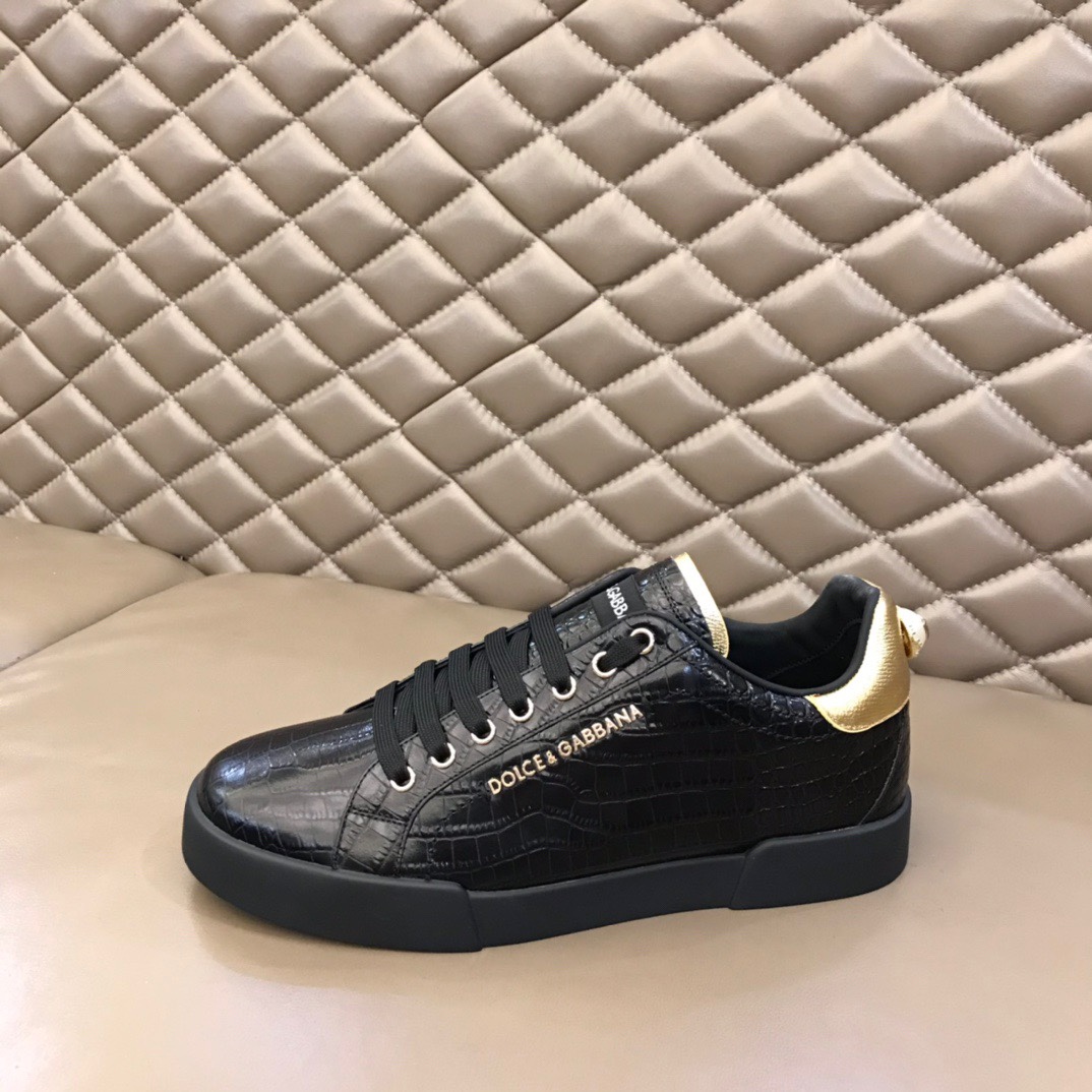 Dolce & Gabbana Low Tops Sneakers 114 - vstockx