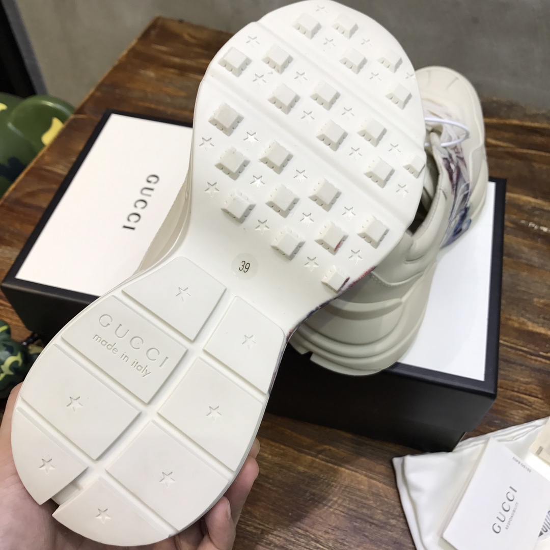 Gucci Rhyton sneaker 46 - vstockx
