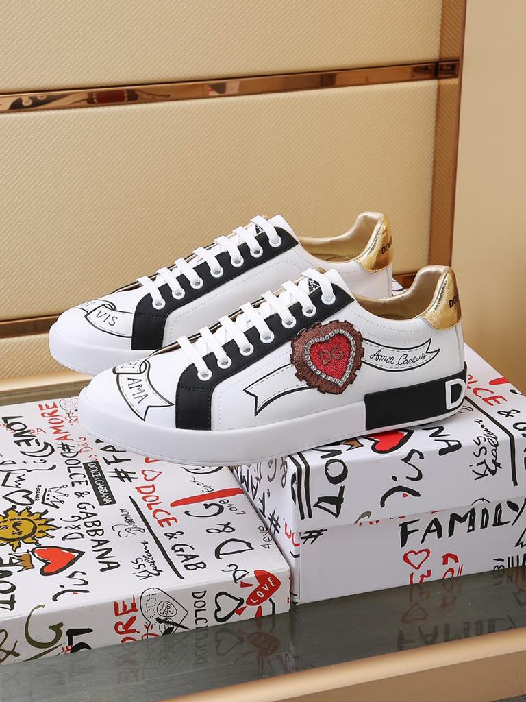 Dolce & Gabbana Low Tops Sneakers 142 - vstockx