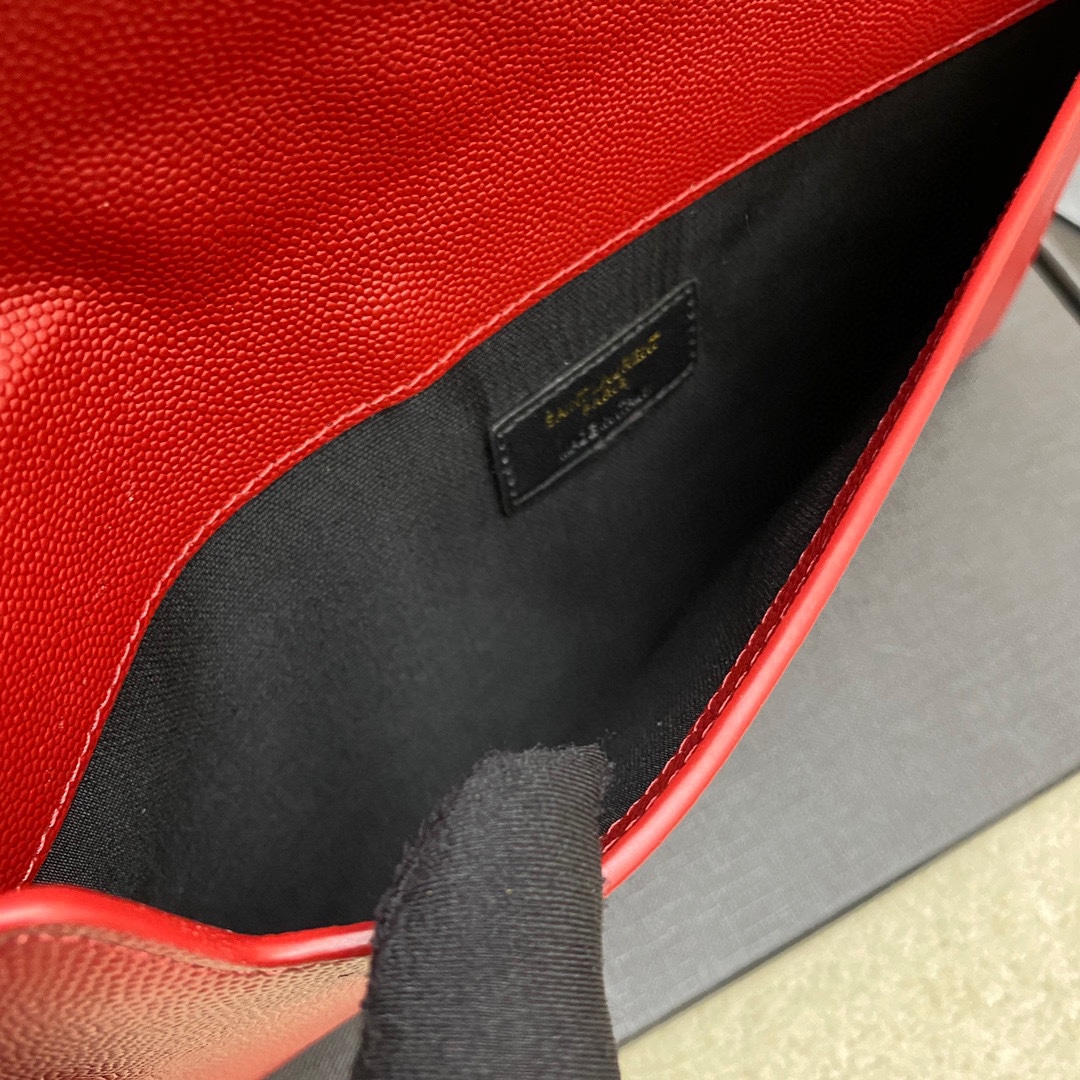 Handbags SAINT LAURENT 565739 size 27x16x2 cm - vstockx