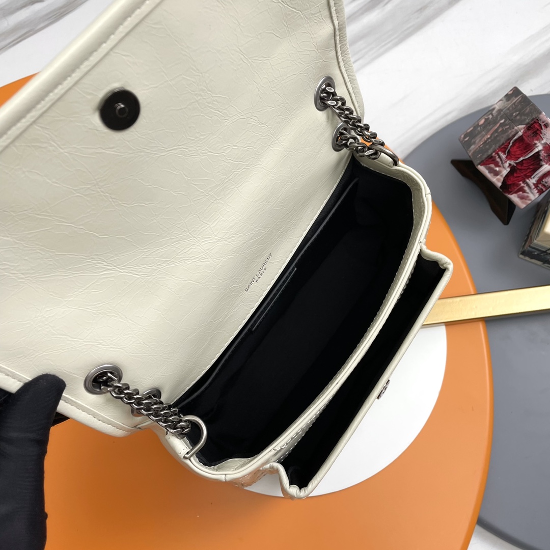 Handbags SAINT LAURENT 533037 size 22-16-7 cm - vstockx