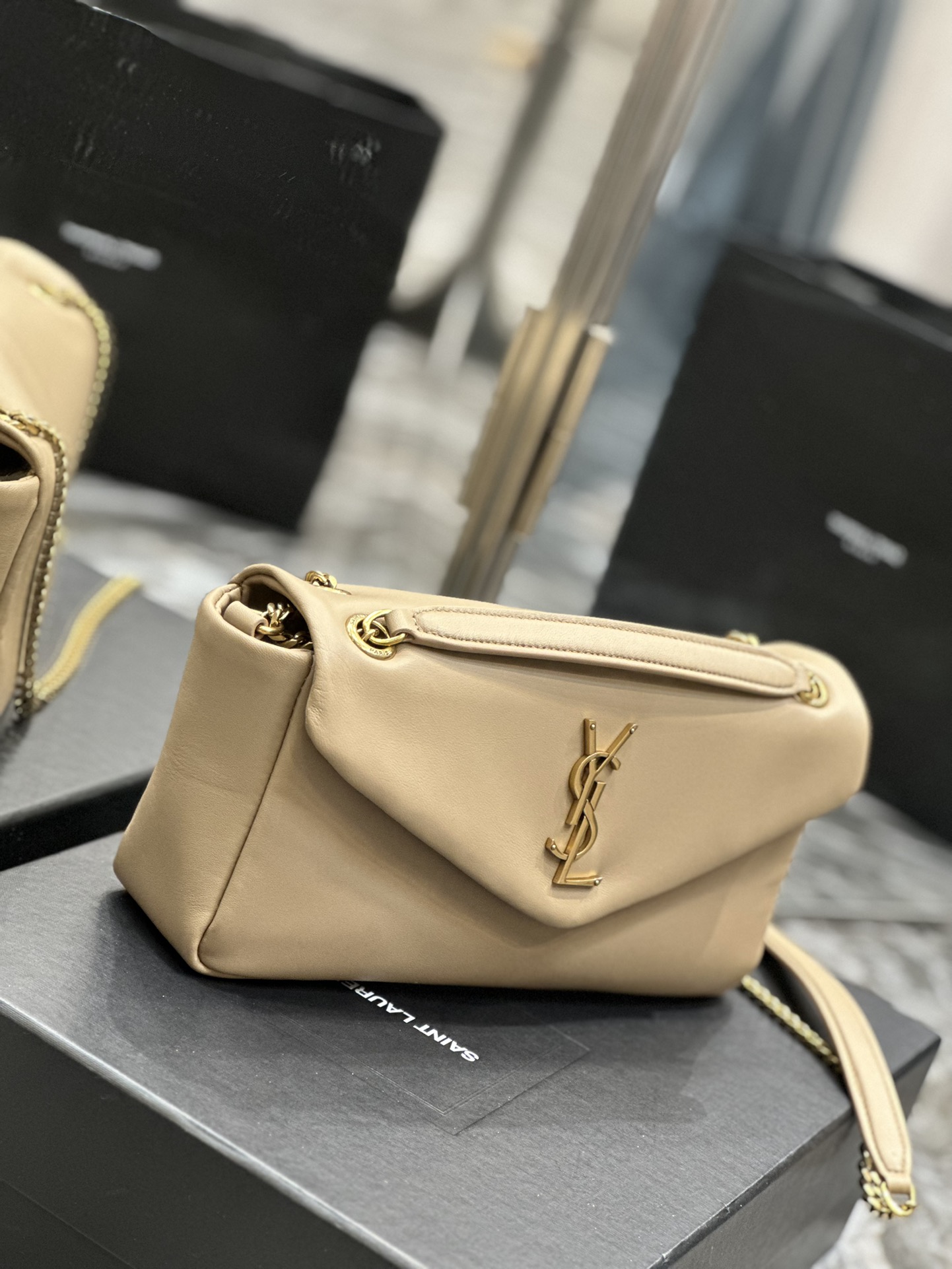 Handbags SAINT LAURENT 734153 size 26  14  7 cm - vstockx