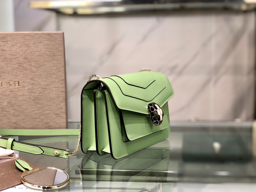 Handbags Bvlgari 9676 size:19*13*7 cm - vstockx