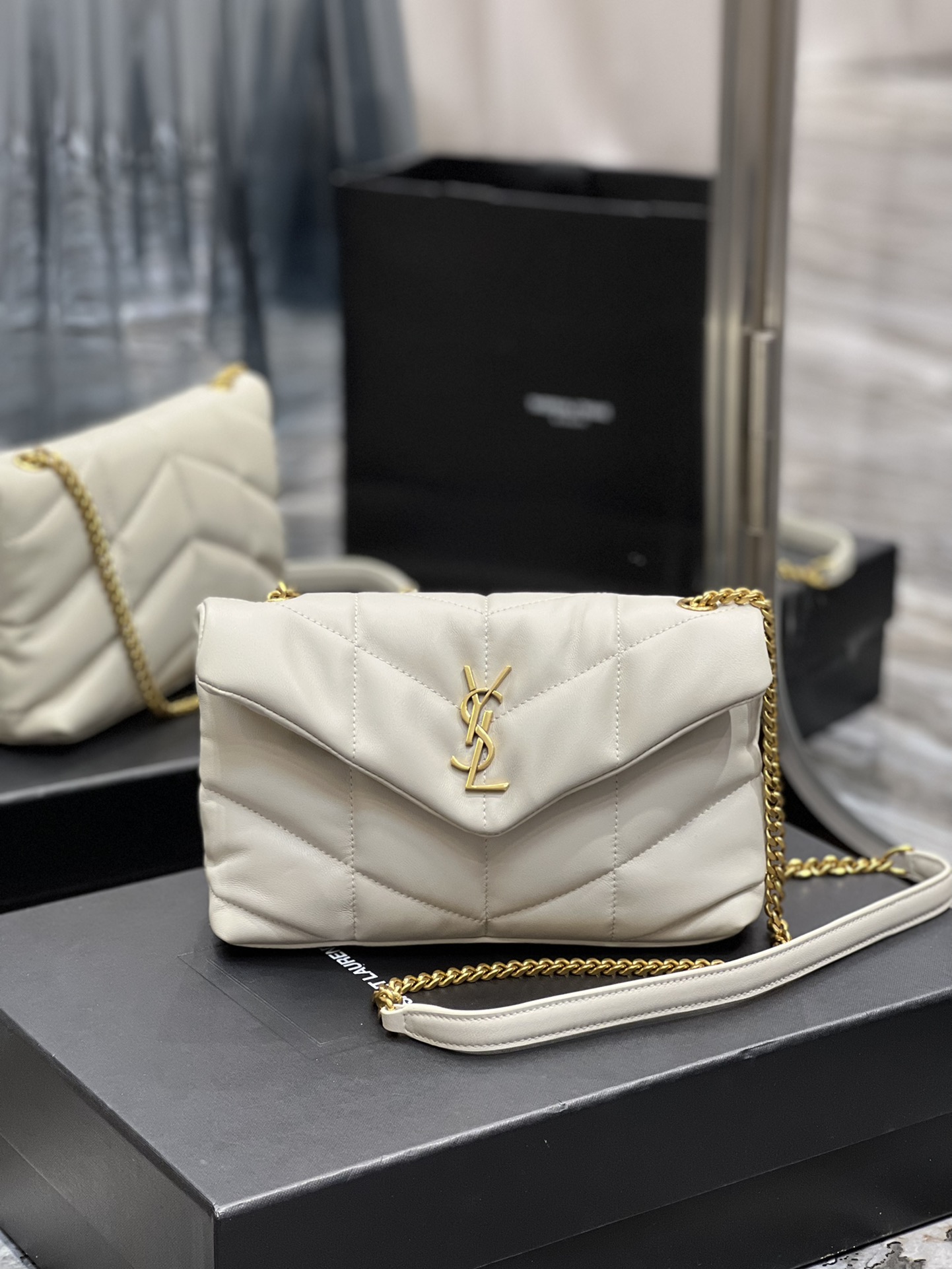 Handbags SAINT LAURENT 620333 size 23  15.5  8.5 cm - vstockx