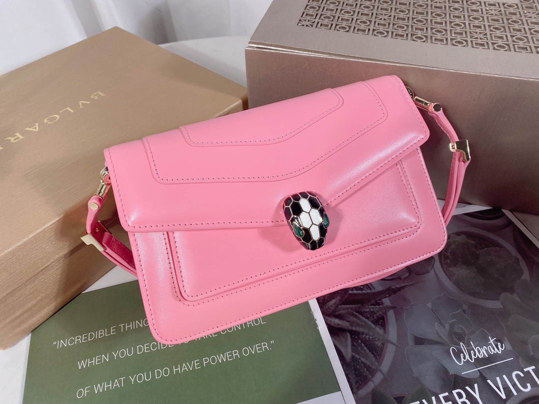Handbags Bvlgari 292104950 size:22*15*4.5 cm - vstockx