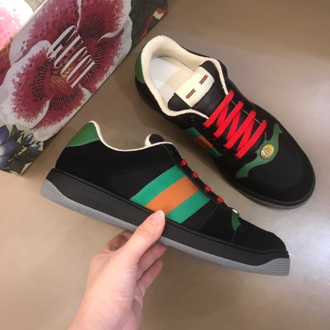 Gucci Screener GG Canvas 15 - vstockx