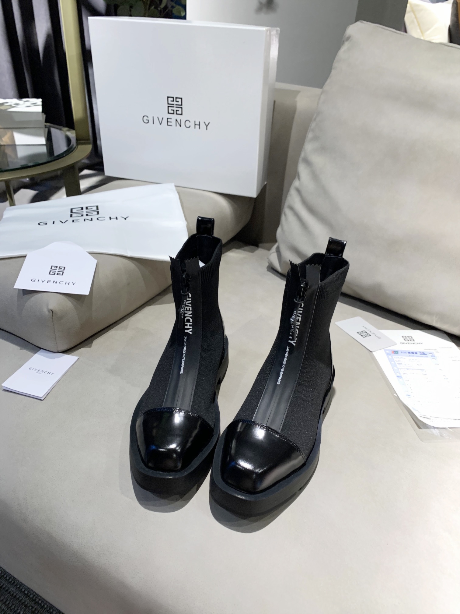 Givenchy Boots 20 - vstockx