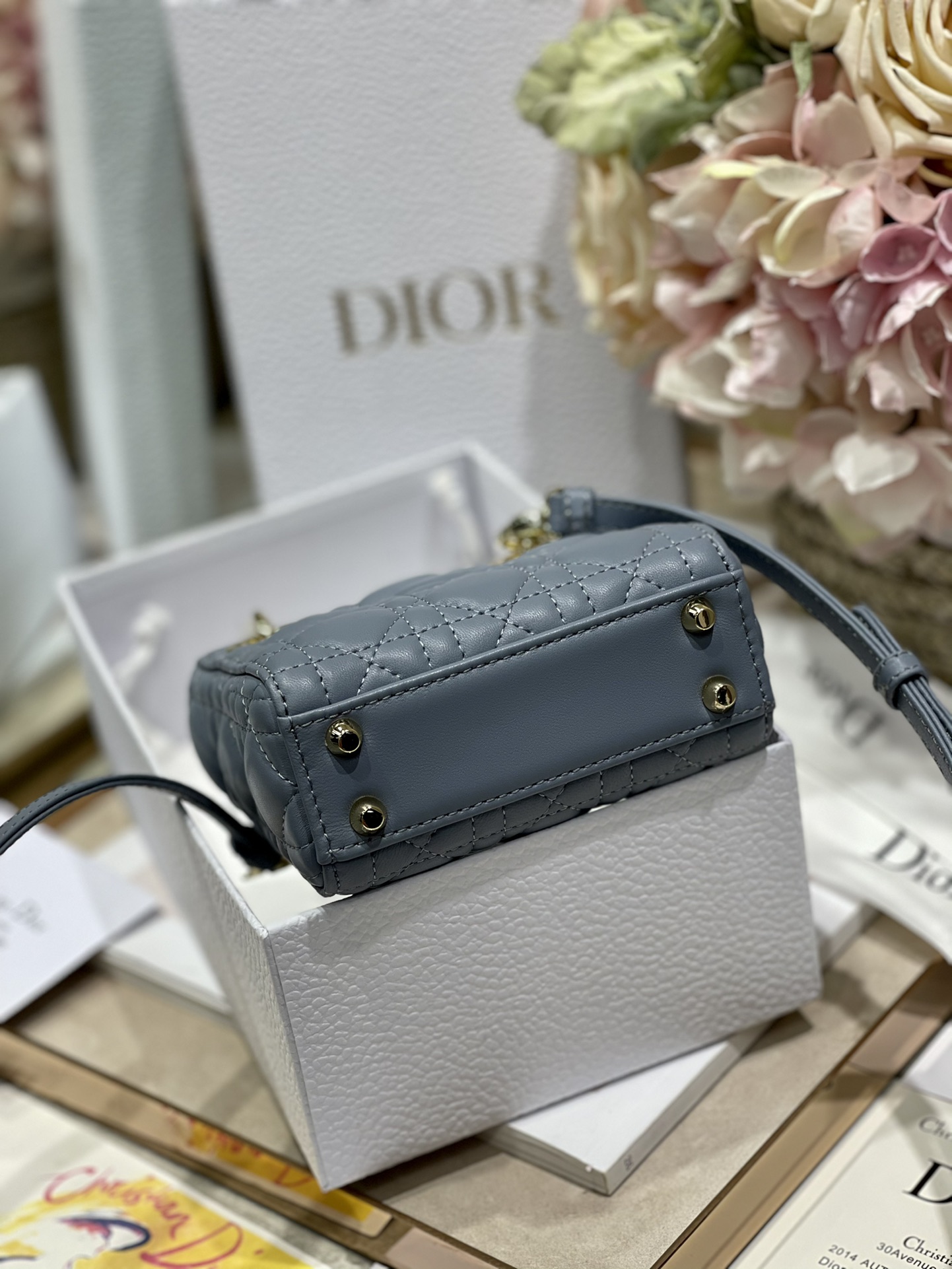 Handbags Dior  M B 6601 size:12*10*5 cm - vstockx