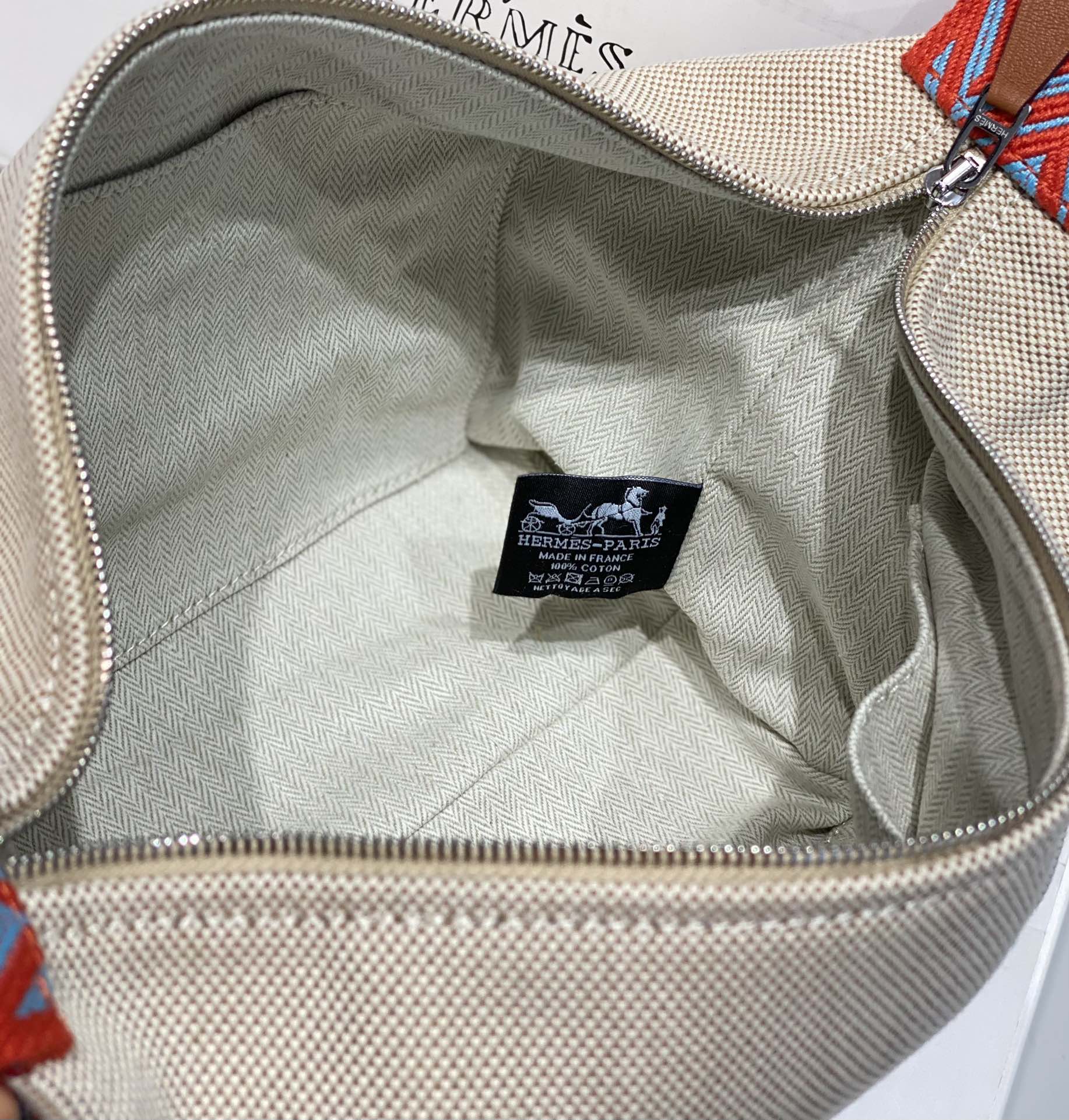 Handbags Hermes  -- size:25*21*14 cm - vstockx