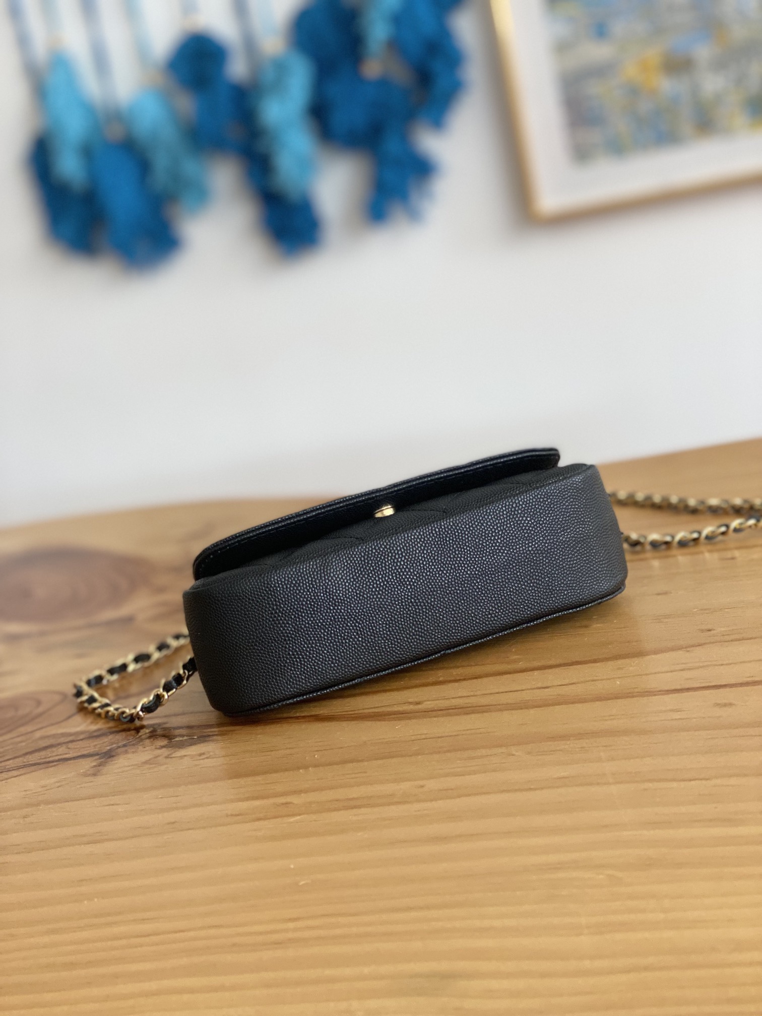 Handbag Chanel AP3008 size 12X17.5X5.5 cm - vstockx