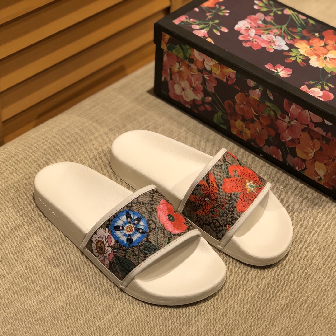 Gucci Slippers 19 - vstockx